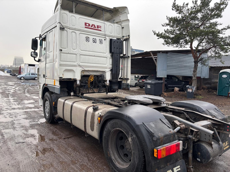 DAF XF 105 410 - Tegljač: slika DAF XF 105 410 - Tegljač DAF XF 105 410 - Tegljač: slika DAF XF 105 410 - Tegljač