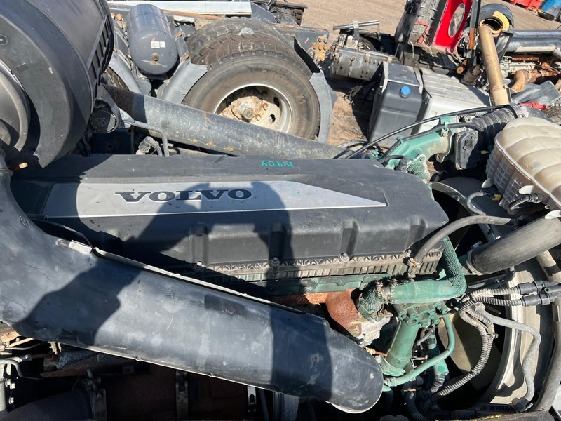 Volvo D11K370 - Motor: slika Volvo D11K370 - Motor Volvo D11K370 - Motor: slika Volvo D11K370 - Motor