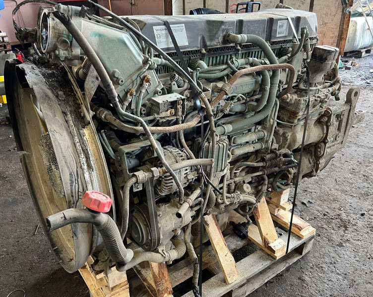 Volvo D11K450 K1 - Motor: slika Volvo D11K450 K1 - Motor Volvo D11K450 K1 - Motor: slika Volvo D11K450 K1 - Motor