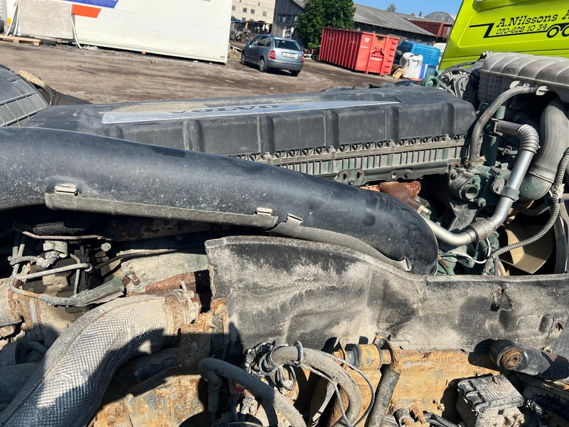 Volvo D13K500 - Motor: slika Volvo D13K500 - Motor Volvo D13K500 - Motor: slika Volvo D13K500 - Motor