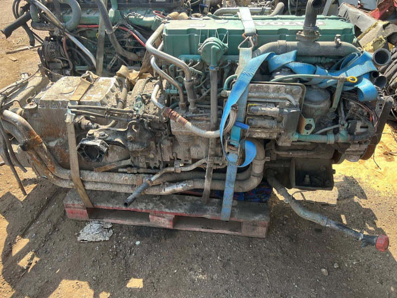 Volvo D7E290 - Motor: slika Volvo D7E290 - Motor Volvo D7E290 - Motor: slika Volvo D7E290 - Motor