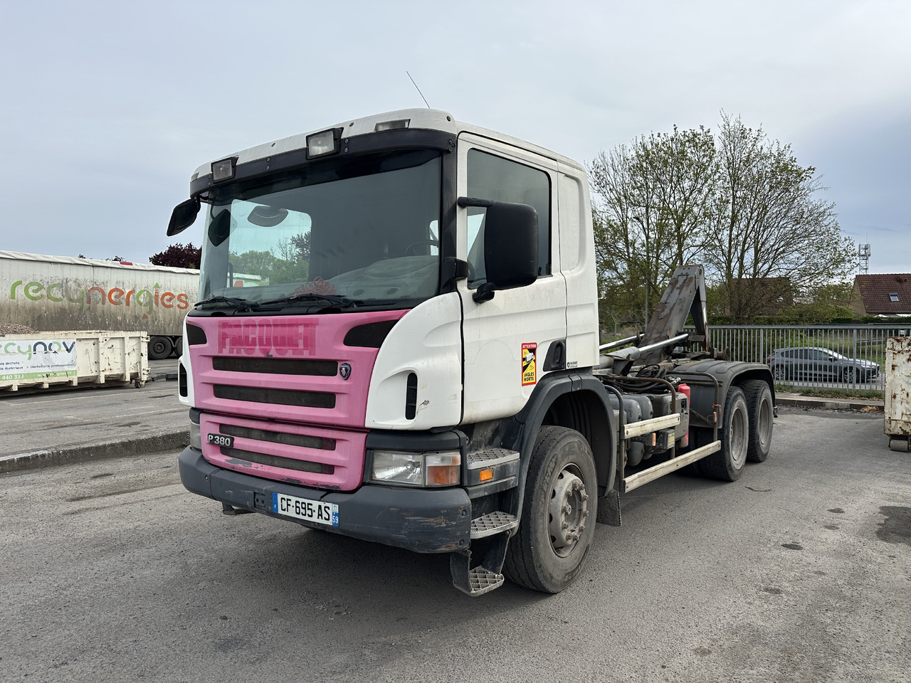 SCANIA P380 - Kamion s kukastom dizalicom: slika SCANIA P380 - Kamion s kukastom dizalicom SCANIA P380 - Kamion s kukastom dizalicom: slika SCANIA P380 - Kamion s kukastom dizalicom