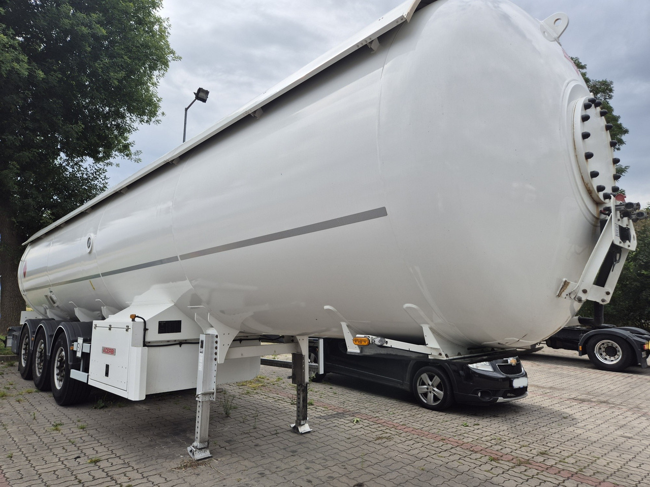 ACERBI lpg/ propane/ butane - Poluprikolica cisterna: slika ACERBI lpg/ propane/ butane - Poluprikolica cisterna ACERBI lpg/ propane/ butane - Poluprikolica cisterna: slika ACERBI lpg/ propane/ butane - Poluprikolica cisterna