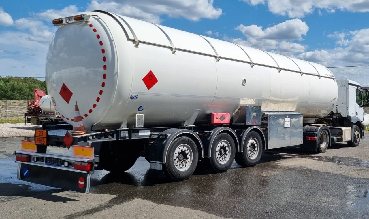 VPS CN50/ EMERSON F200/ PROPANE/ LPG - Poluprikolica cisterna: slika VPS CN50/ EMERSON F200/ PROPANE/ LPG - Poluprikolica cisterna VPS CN50/ EMERSON F200/ PROPANE/ LPG - Poluprikolica cisterna: slika VPS CN50/ EMERSON F200/ PROPANE/ LPG - Poluprikolica cisterna