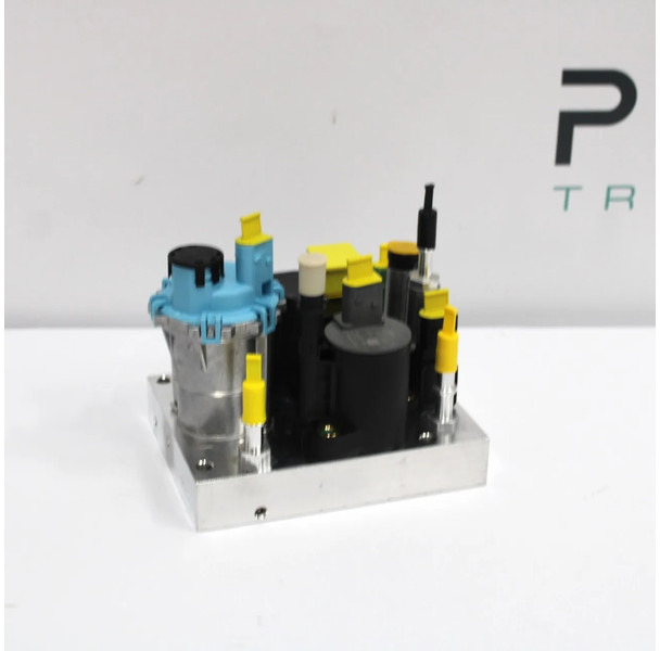 Volvo FH/FM AdBlue Pomp 21679299 | 7421892627 | 23387854 Nieuw - Sustav goriva za Kamion: slika Volvo FH/FM AdBlue Pomp 21679299 | 7421892627 | 23387854 Nieuw - Sustav goriva za Kamion Volvo FH/FM AdBlue Pomp 21679299 | 7421892627 | 23387854 Nieuw - Sustav goriva za Kamion: slika Volvo FH/FM AdBlue Pomp 21679299 | 7421892627 | 23387854 Nieuw - Sustav goriva za Kamion