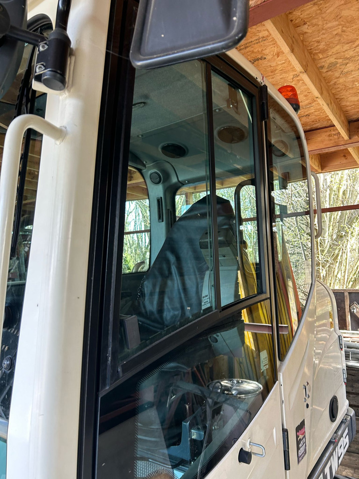 SCHAEFF TW95 - Bager na kotačima: slika SCHAEFF TW95 - Bager na kotačima SCHAEFF TW95 - Bager na kotačima: slika SCHAEFF TW95 - Bager na kotačima