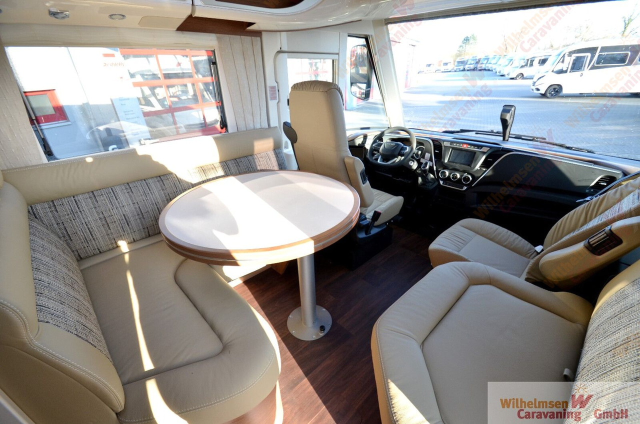 Carthago chic s-plus I 50 LE Hubstützen| Fahrassi.|Komfo. - Integrirani kamper: slika Carthago chic s-plus I 50 LE Hubstützen| Fahrassi.|Komfo. - Integrirani kamper Carthago chic s-plus I 50 LE Hubstützen| Fahrassi.|Komfo. - Integrirani kamper: slika Carthago chic s-plus I 50 LE Hubstützen| Fahrassi.|Komfo. - Integrirani kamper