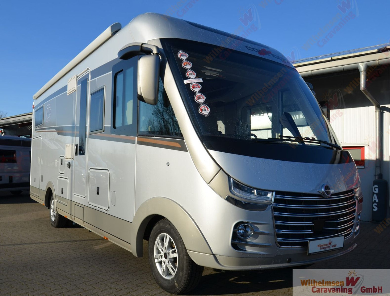 Carthago chic s-plus I 50 LE Hubstützen| Fahrassi.|Komfo. - Integrirani kamper: slika Carthago chic s-plus I 50 LE Hubstützen| Fahrassi.|Komfo. - Integrirani kamper Carthago chic s-plus I 50 LE Hubstützen| Fahrassi.|Komfo. - Integrirani kamper: slika Carthago chic s-plus I 50 LE Hubstützen| Fahrassi.|Komfo. - Integrirani kamper