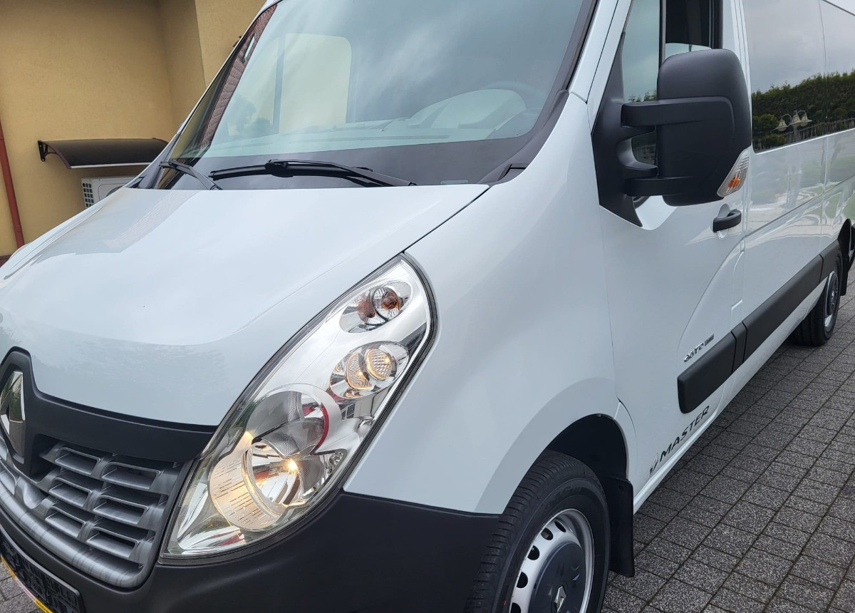 Renault Master 2.3 170ps. L2H2 8-osobowy Serwisowany I właściciel - Minibus, Putnički kombi: slika Renault Master 2.3 170ps. L2H2 8-osobowy Serwisowany I właściciel - Minibus, Putnički kombi Renault Master 2.3 170ps. L2H2 8-osobowy Serwisowany I właściciel - Minibus, Putnički kombi: slika Renault Master 2.3 170ps. L2H2 8-osobowy Serwisowany I właściciel - Minibus, Putnički kombi