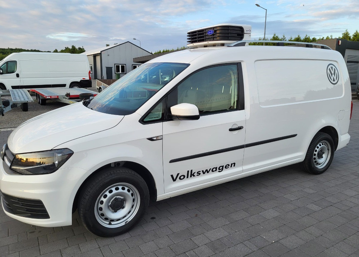 Dostavno vozilo hladnjača Volkswagen Cady 2.0 Maxi Chodnia na Gwarancji Chłodnia Carier zasilanie 230V: slika Dostavno vozilo hladnjača Volkswagen Cady 2.0 Maxi Chodnia na Gwarancji Chłodnia Carier zasilanie 230V Dostavno vozilo hladnjača Volkswagen Cady 2.0 Maxi Chodnia na Gwarancji Chłodnia Carier zasilanie 230V: slika Dostavno vozilo hladnjača Volkswagen Cady 2.0 Maxi Chodnia na Gwarancji Chłodnia Carier zasilanie 230V
