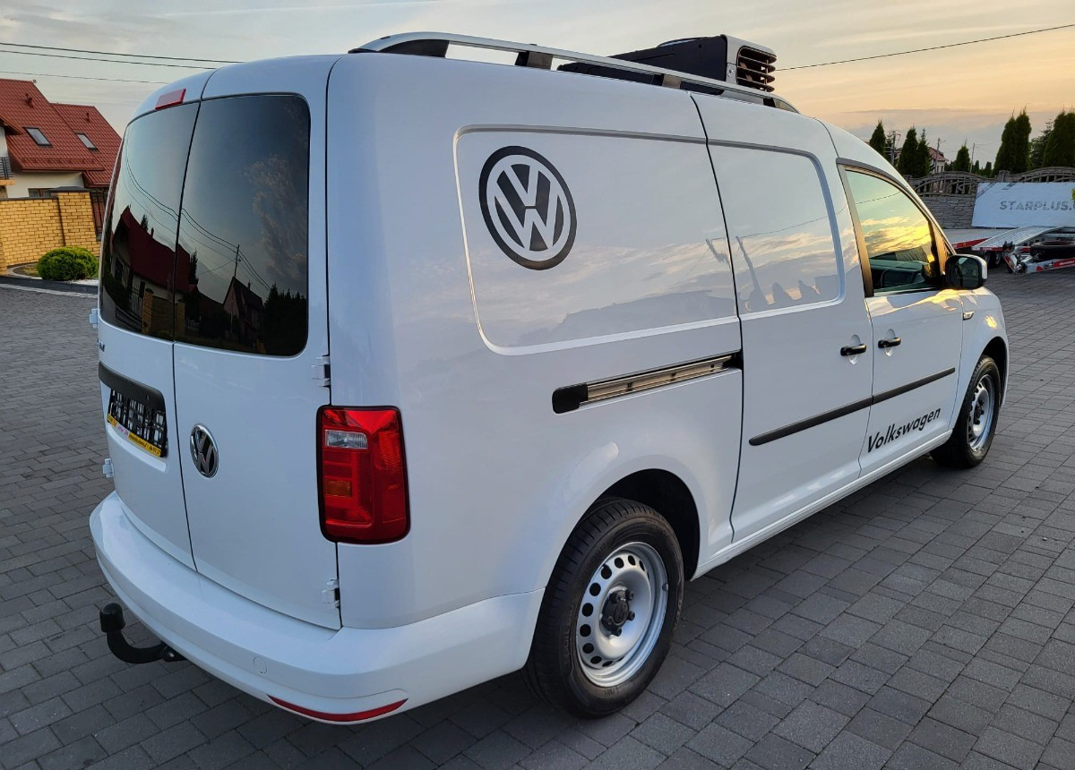 Dostavno vozilo hladnjača Volkswagen Cady 2.0 Maxi Chodnia na Gwarancji Chłodnia Carier zasilanie 230V: slika Dostavno vozilo hladnjača Volkswagen Cady 2.0 Maxi Chodnia na Gwarancji Chłodnia Carier zasilanie 230V Dostavno vozilo hladnjača Volkswagen Cady 2.0 Maxi Chodnia na Gwarancji Chłodnia Carier zasilanie 230V: slika Dostavno vozilo hladnjača Volkswagen Cady 2.0 Maxi Chodnia na Gwarancji Chłodnia Carier zasilanie 230V