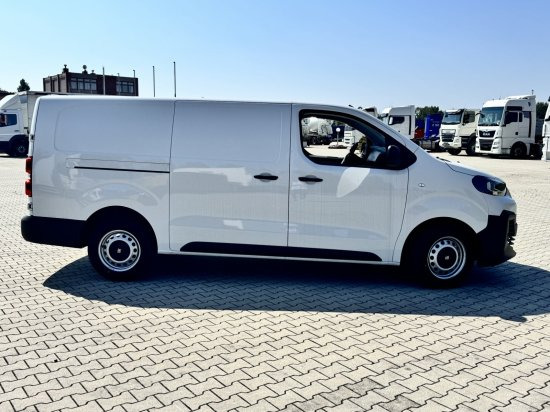 Fiat Scudo M BlueDHi 120 6-Gang - Furgon: slika Fiat Scudo M BlueDHi 120 6-Gang - Furgon Fiat Scudo M BlueDHi 120 6-Gang - Furgon: slika Fiat Scudo M BlueDHi 120 6-Gang - Furgon