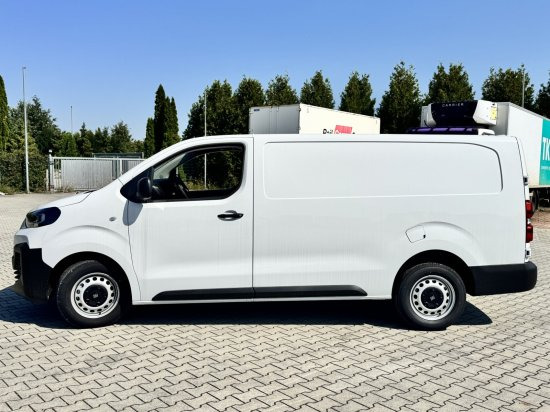 Fiat Scudo M BlueDHi 120 6-Gang - Furgon: slika Fiat Scudo M BlueDHi 120 6-Gang - Furgon Fiat Scudo M BlueDHi 120 6-Gang - Furgon: slika Fiat Scudo M BlueDHi 120 6-Gang - Furgon