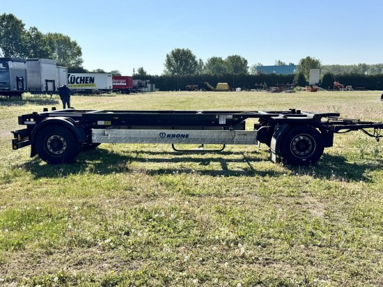 Krone AZ/DB07 Lafette - Transporter kontejnera/ Prikolica s izmjenjivim sanducima: slika Krone AZ/DB07 Lafette - Transporter kontejnera/ Prikolica s izmjenjivim sanducima Krone AZ/DB07 Lafette - Transporter kontejnera/ Prikolica s izmjenjivim sanducima: slika Krone AZ/DB07 Lafette - Transporter kontejnera/ Prikolica s izmjenjivim sanducima