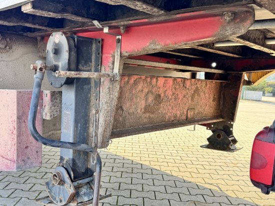 Schmitz SKO24 - Poluprikolica sa zatvorenim sandukom: slika Schmitz SKO24 - Poluprikolica sa zatvorenim sandukom Schmitz SKO24 - Poluprikolica sa zatvorenim sandukom: slika Schmitz SKO24 - Poluprikolica sa zatvorenim sandukom