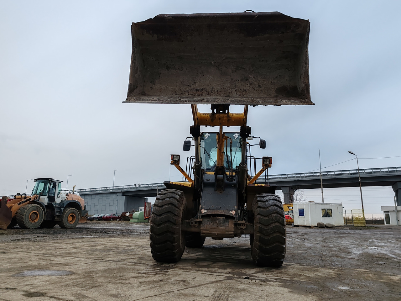 KOMATSU WA 380-S - Utovarivač na kotačima: slika KOMATSU WA 380-S - Utovarivač na kotačima KOMATSU WA 380-S - Utovarivač na kotačima: slika KOMATSU WA 380-S - Utovarivač na kotačima