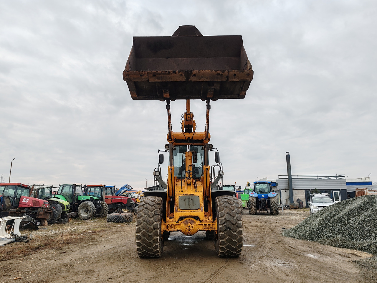 Liebherr L576 2plus2 - Utovarivač na kotačima: slika Liebherr L576 2plus2 - Utovarivač na kotačima Liebherr L576 2plus2 - Utovarivač na kotačima: slika Liebherr L576 2plus2 - Utovarivač na kotačima