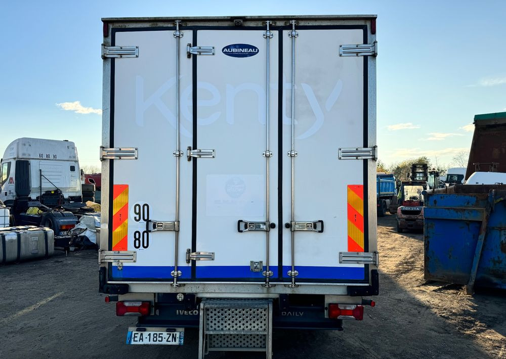 Iveco 70-170 - Kamion hladnjača: slika Iveco 70-170 - Kamion hladnjača Iveco 70-170 - Kamion hladnjača: slika Iveco 70-170 - Kamion hladnjača