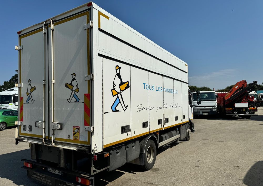 Renault D12 - Kamion s otvorenim sandukom: slika Renault D12 - Kamion s otvorenim sandukom Renault D12 - Kamion s otvorenim sandukom: slika Renault D12 - Kamion s otvorenim sandukom