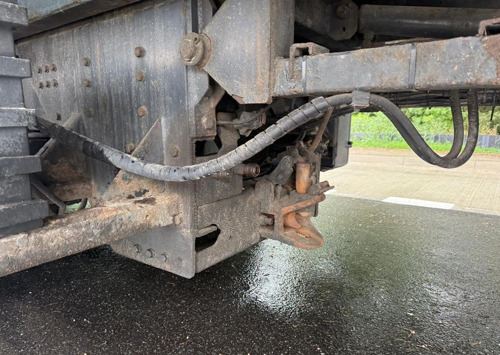 Scania R380 PD Autopomoc Specialny tacho na tarczki wciągarka - Kamion za vuču: slika Scania R380 PD Autopomoc Specialny tacho na tarczki wciągarka - Kamion za vuču Scania R380 PD Autopomoc Specialny tacho na tarczki wciągarka - Kamion za vuču: slika Scania R380 PD Autopomoc Specialny tacho na tarczki wciągarka - Kamion za vuču