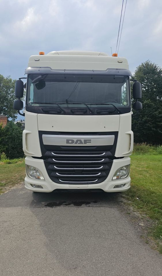 DAF XF460 - Tegljač: slika DAF XF460 - Tegljač DAF XF460 - Tegljač: slika DAF XF460 - Tegljač