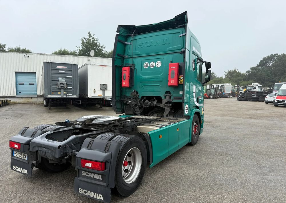 Scania R450 - Tegljač: slika Scania R450 - Tegljač Scania R450 - Tegljač: slika Scania R450 - Tegljač