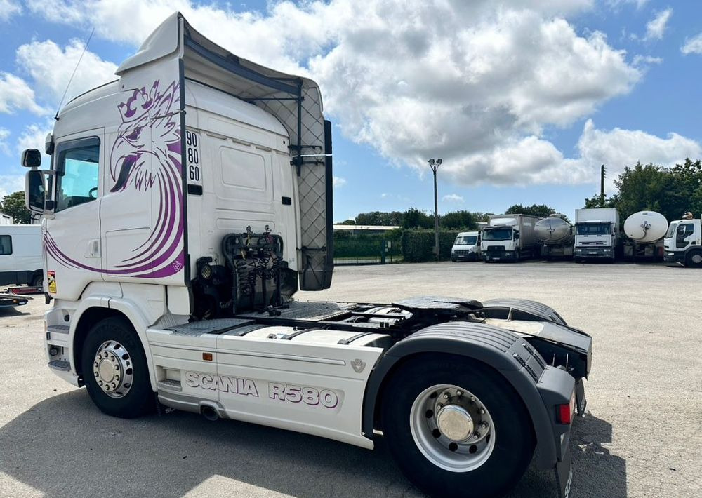 Scania R580 - Tegljač: slika Scania R580 - Tegljač Scania R580 - Tegljač: slika Scania R580 - Tegljač