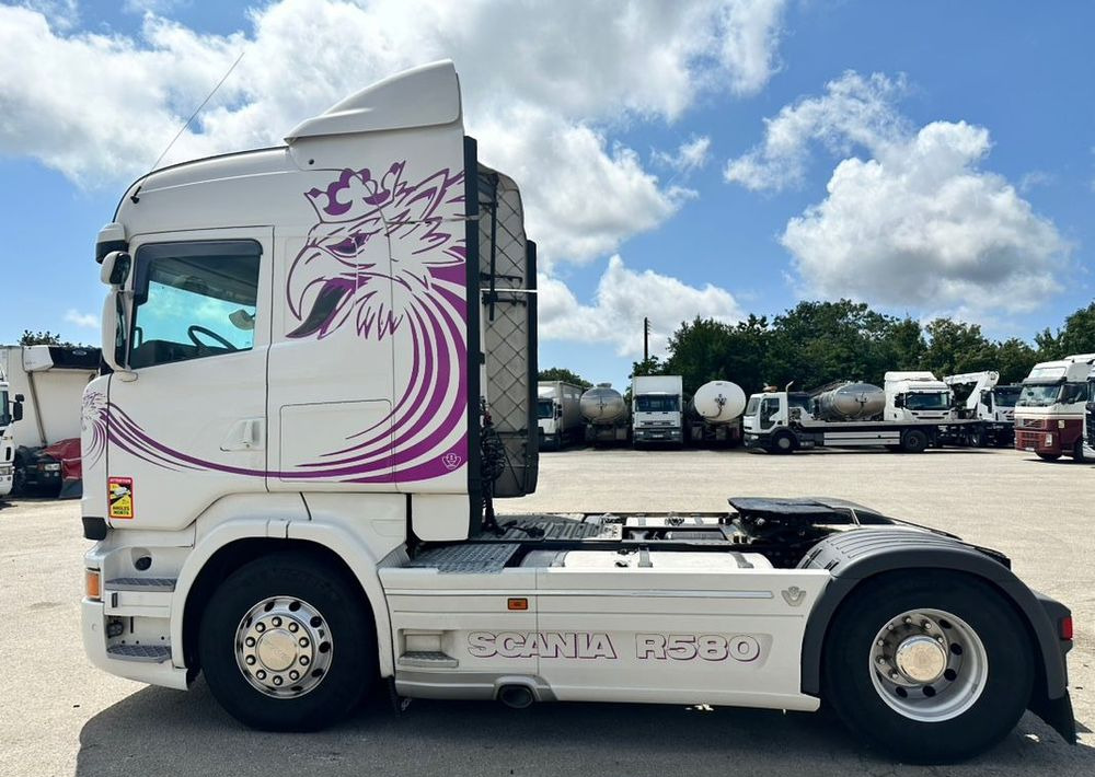 Scania R580 - Tegljač: slika Scania R580 - Tegljač Scania R580 - Tegljač: slika Scania R580 - Tegljač