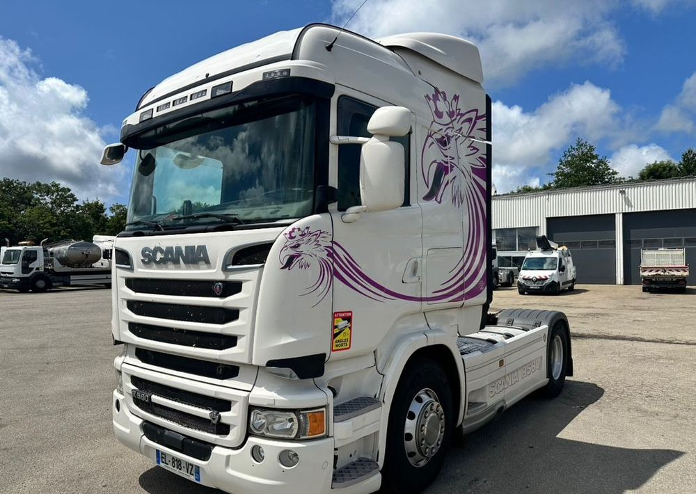 Scania R580 - Tegljač: slika Scania R580 - Tegljač Scania R580 - Tegljač: slika Scania R580 - Tegljač
