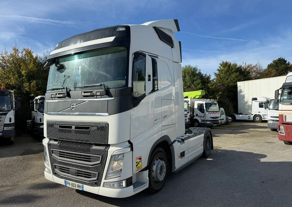 Volvo FH 500 - Tegljač: slika Volvo FH 500 - Tegljač Volvo FH 500 - Tegljač: slika Volvo FH 500 - Tegljač