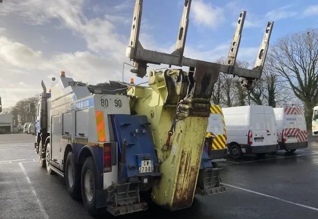 Volvo FL10 - Kamion za vuču: slika Volvo FL10 - Kamion za vuču Volvo FL10 - Kamion za vuču: slika Volvo FL10 - Kamion za vuču