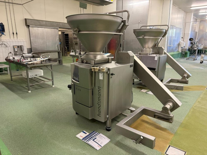 Handtmann VF 616 - Oprema za prehrambenu industriju: slika Handtmann VF 616 - Oprema za prehrambenu industriju Handtmann VF 616 - Oprema za prehrambenu industriju: slika Handtmann VF 616 - Oprema za prehrambenu industriju