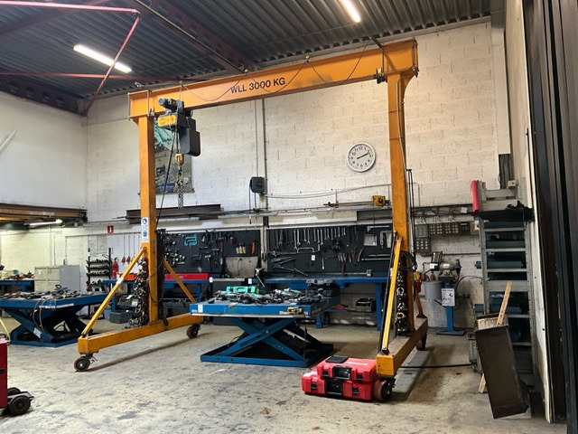 KONECRANES PA32-4,0 - Stroj za obradu metala: slika KONECRANES PA32-4,0 - Stroj za obradu metala KONECRANES PA32-4,0 - Stroj za obradu metala: slika KONECRANES PA32-4,0 - Stroj za obradu metala