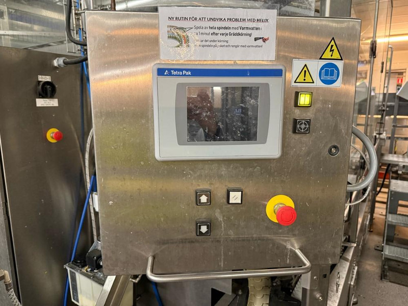 Tetra Pak ACHX30-0700-50M - Transportna traka: slika Tetra Pak ACHX30-0700-50M - Transportna traka Tetra Pak ACHX30-0700-50M - Transportna traka: slika Tetra Pak ACHX30-0700-50M - Transportna traka