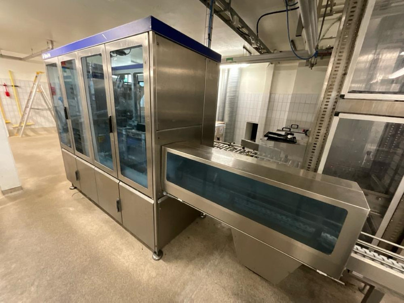 Tetra Pak Cardboard Packer - Stroj za pakiranje: slika Tetra Pak Cardboard Packer - Stroj za pakiranje Tetra Pak Cardboard Packer - Stroj za pakiranje: slika Tetra Pak Cardboard Packer - Stroj za pakiranje