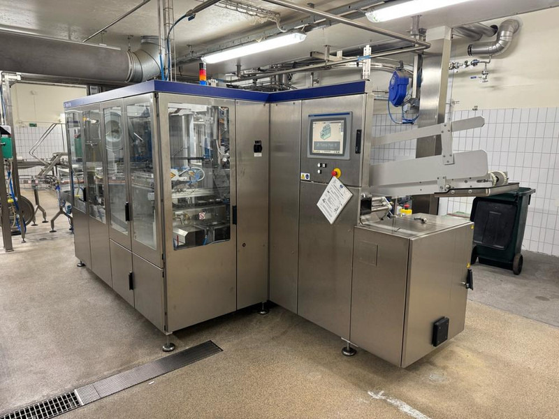 Tetra Pak Cardboard Packer - Stroj za pakiranje: slika Tetra Pak Cardboard Packer - Stroj za pakiranje Tetra Pak Cardboard Packer - Stroj za pakiranje: slika Tetra Pak Cardboard Packer - Stroj za pakiranje