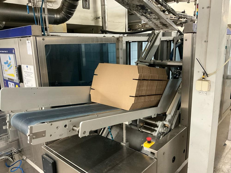 Tetra Pak Cardboard Packer - Stroj za pakiranje: slika Tetra Pak Cardboard Packer - Stroj za pakiranje Tetra Pak Cardboard Packer - Stroj za pakiranje: slika Tetra Pak Cardboard Packer - Stroj za pakiranje