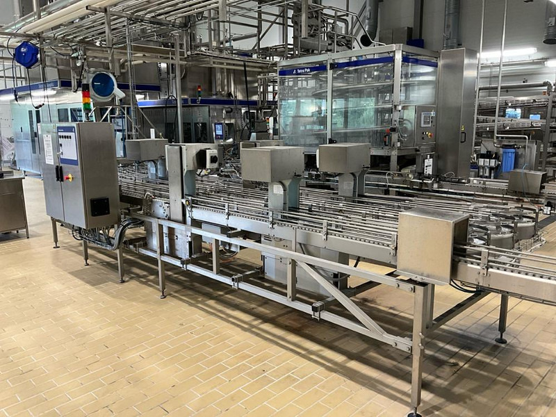 Tetra Pak Easy Ride - Transportna traka: slika Tetra Pak Easy Ride - Transportna traka Tetra Pak Easy Ride - Transportna traka: slika Tetra Pak Easy Ride - Transportna traka