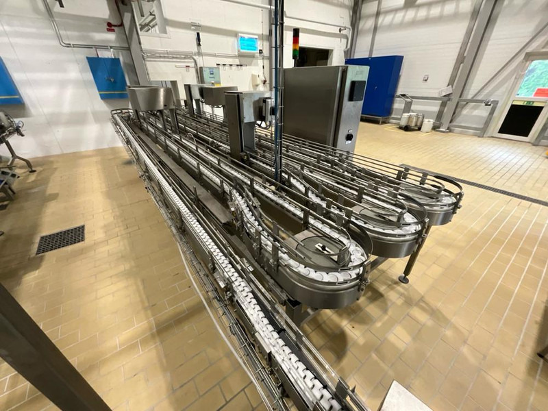 Tetra Pak Easy Ride - Transportna traka: slika Tetra Pak Easy Ride - Transportna traka Tetra Pak Easy Ride - Transportna traka: slika Tetra Pak Easy Ride - Transportna traka