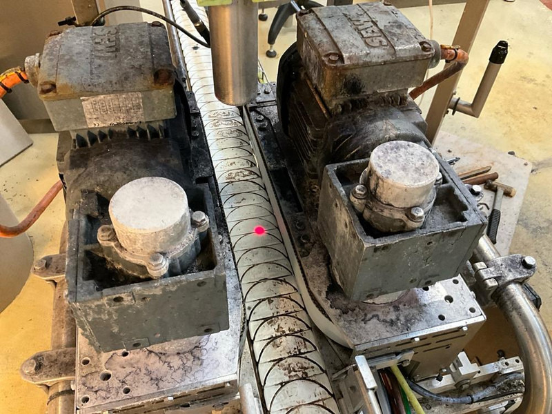 Tetra Pak - Transportna traka: slika Tetra Pak - Transportna traka Tetra Pak - Transportna traka: slika Tetra Pak - Transportna traka