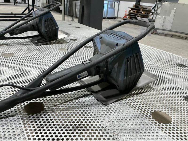 Trumpf Trutool TSC 100 - Stroj za obradu metala: slika Trumpf Trutool TSC 100 - Stroj za obradu metala Trumpf Trutool TSC 100 - Stroj za obradu metala: slika Trumpf Trutool TSC 100 - Stroj za obradu metala