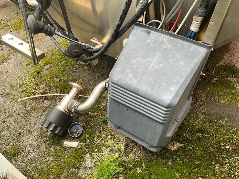 Oprema za prehrambenu industriju Weldholms DF 953: slika Oprema za prehrambenu industriju Weldholms DF 953 Oprema za prehrambenu industriju Weldholms DF 953: slika Oprema za prehrambenu industriju Weldholms DF 953