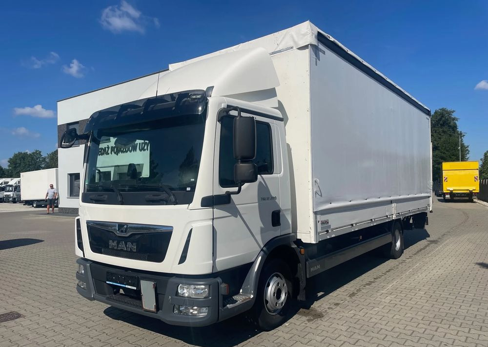 MAN TGL 12.220, Burtofirana! - Kamion s ceradom: slika MAN TGL 12.220, Burtofirana! - Kamion s ceradom MAN TGL 12.220, Burtofirana! - Kamion s ceradom: slika MAN TGL 12.220, Burtofirana! - Kamion s ceradom