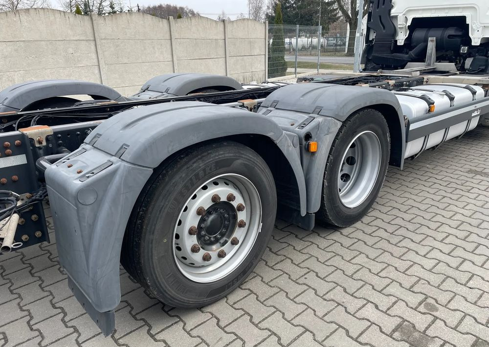 MAN TGX XLX 26.420 BDF, MEGA! - Transporter kontejnera/ Kamion s izmjenjivim sanducima: slika MAN TGX XLX 26.420 BDF, MEGA! - Transporter kontejnera/ Kamion s izmjenjivim sanducima MAN TGX XLX 26.420 BDF, MEGA! - Transporter kontejnera/ Kamion s izmjenjivim sanducima: slika MAN TGX XLX 26.420 BDF, MEGA! - Transporter kontejnera/ Kamion s izmjenjivim sanducima