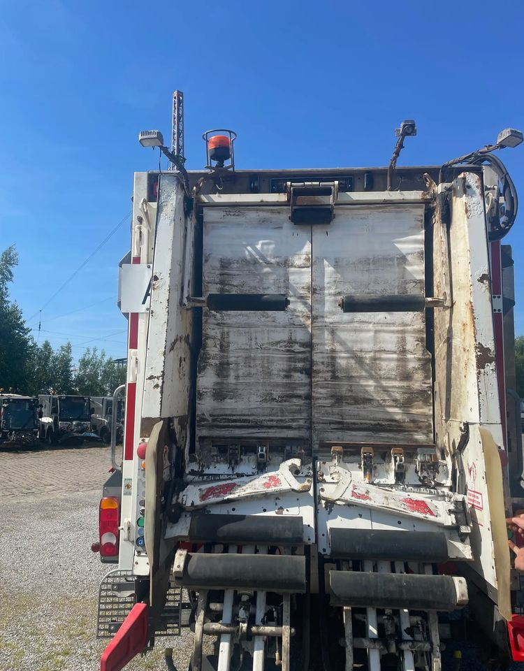Mercedes-Benz ANTOS 2533, EURO6/ ŚMECIARKA/ ZOLLER/ DELTA - Kamion za odvoz smeća: slika Mercedes-Benz ANTOS 2533, EURO6/ ŚMECIARKA/ ZOLLER/ DELTA - Kamion za odvoz smeća Mercedes-Benz ANTOS 2533, EURO6/ ŚMECIARKA/ ZOLLER/ DELTA - Kamion za odvoz smeća: slika Mercedes-Benz ANTOS 2533, EURO6/ ŚMECIARKA/ ZOLLER/ DELTA - Kamion za odvoz smeća