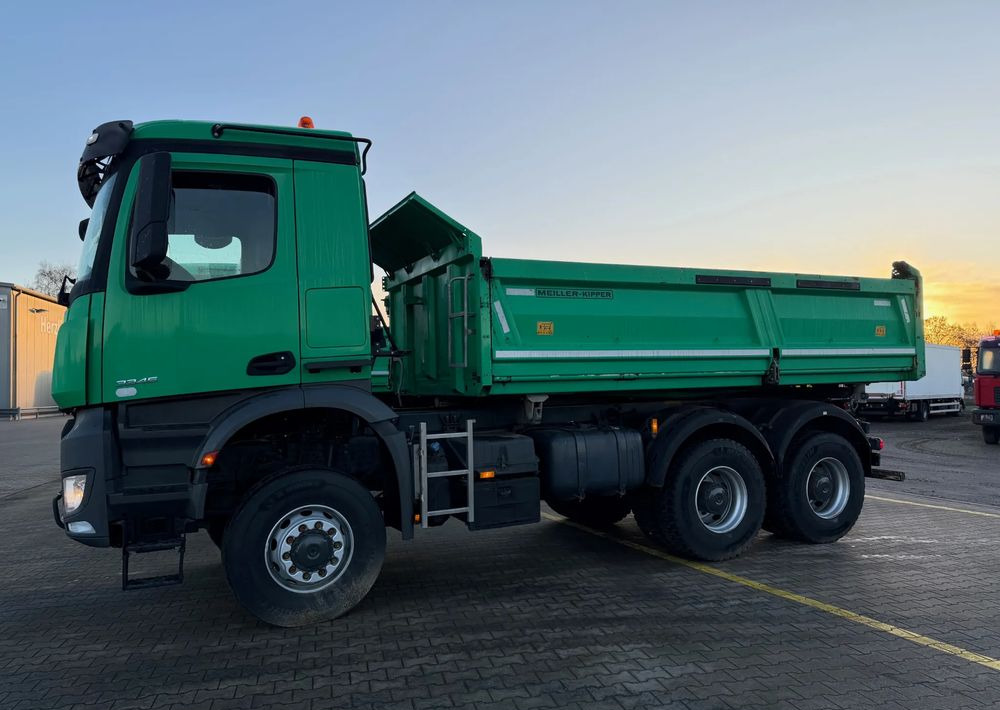 Mercedes-Benz AROCS 3345/6x6/ Wywrotka Miller Bordmatic - Kiper: slika Mercedes-Benz AROCS 3345/6x6/ Wywrotka Miller Bordmatic - Kiper Mercedes-Benz AROCS 3345/6x6/ Wywrotka Miller Bordmatic - Kiper: slika Mercedes-Benz AROCS 3345/6x6/ Wywrotka Miller Bordmatic - Kiper