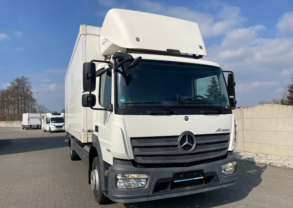 Mercedes-Benz ATEGO 1223/ CHŁODNIA/ 15 PALET - Kamion hladnjača: slika Mercedes-Benz ATEGO 1223/ CHŁODNIA/ 15 PALET - Kamion hladnjača Mercedes-Benz ATEGO 1223/ CHŁODNIA/ 15 PALET - Kamion hladnjača: slika Mercedes-Benz ATEGO 1223/ CHŁODNIA/ 15 PALET - Kamion hladnjača