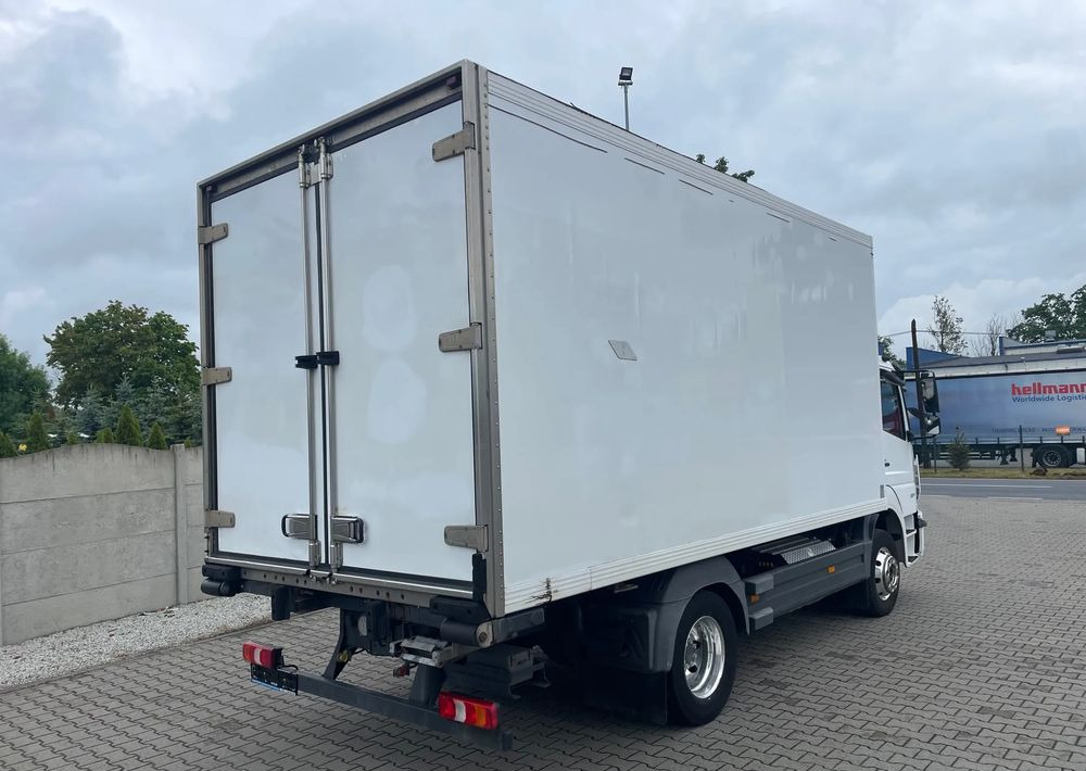 Mercedes-Benz ATEGO 1227 CHŁODNIA HAKOWA / HAKÓWKA - Kamion hladnjača: slika Mercedes-Benz ATEGO 1227 CHŁODNIA HAKOWA / HAKÓWKA - Kamion hladnjača Mercedes-Benz ATEGO 1227 CHŁODNIA HAKOWA / HAKÓWKA - Kamion hladnjača: slika Mercedes-Benz ATEGO 1227 CHŁODNIA HAKOWA / HAKÓWKA - Kamion hladnjača