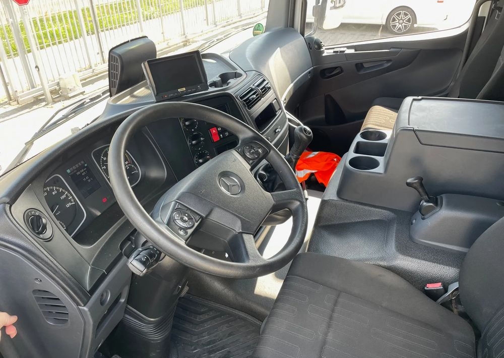 Kamion sandučar Mercedes-Benz ATEGO 816 ,ładowność 3,1 tony!: slika Kamion sandučar Mercedes-Benz ATEGO 816 ,ładowność 3,1 tony!