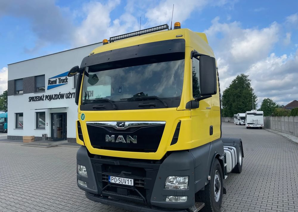 MAN TGX XLX 18.460 HydroDrive/ 4x4 - Tegljač: slika MAN TGX XLX 18.460 HydroDrive/ 4x4 - Tegljač MAN TGX XLX 18.460 HydroDrive/ 4x4 - Tegljač: slika MAN TGX XLX 18.460 HydroDrive/ 4x4 - Tegljač